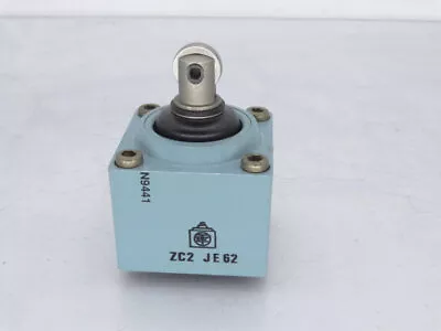 Buy Schneider Electric Zc2je62 Switch • 27.99$