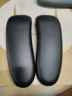 Buy New OEM Herman Miller Remastered Pair L+R Aeron Black Color Arm Pads Model  • 58.97$
