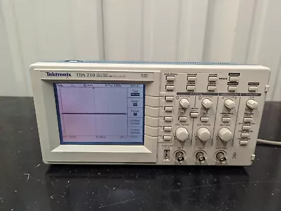 Buy Tektronix TDS 210 Two Channel Digital Real0Time Oscilloscope 60 MHz 1 GS/s • 149.99$