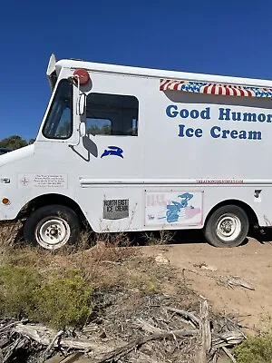Buy Ice Cream Truck • 5,000$