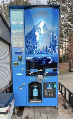 Buy Everest Ice And Water Vending Machine VX4 • 22,500$