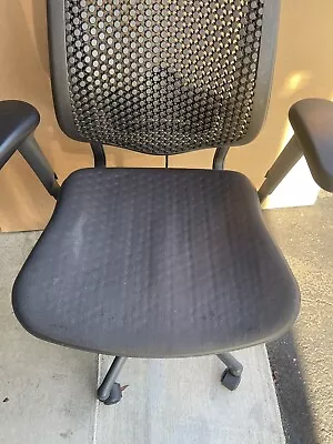 Buy Herman Miller Celle Office Desk Chair • 329$