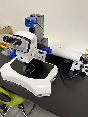 Buy Zeiss Stereo Discovery V20 StereoZoom Microscope • 17,500$