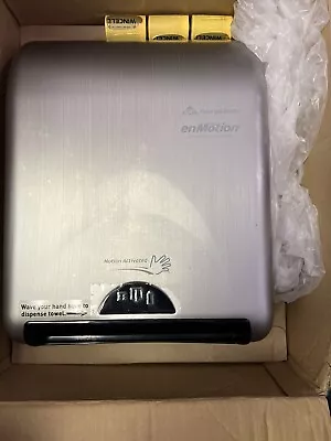 Buy Georgia-Pacific EnMotion 8  Recessed Paper Towel Dispenser (59466A) • 100$
