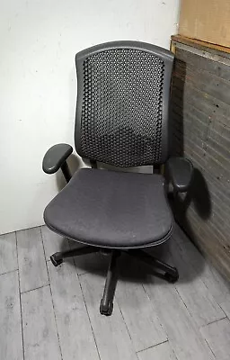 Buy Herman Miller Celle Ergonomic Adjustable Office Arm Chair • 495$