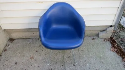 Buy Herman Miller Eames Arm Shell Chair Blue 4th Gen. MCM • 275$