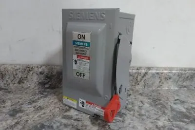 Buy Siemens HNF361PV 600VAC 30 A Non-Fusible Solar Safety Disconnect Switch • 79.99$