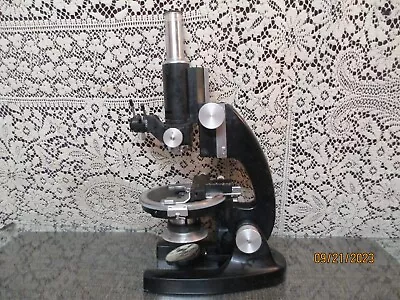Buy Bausch & Lomb Microscope • 75$