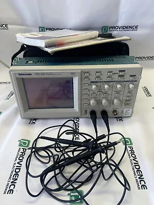 Buy Tektronix TDS220 Digital Oscilloscope With Case, Probe Set, And Manual LOT2 • 225$