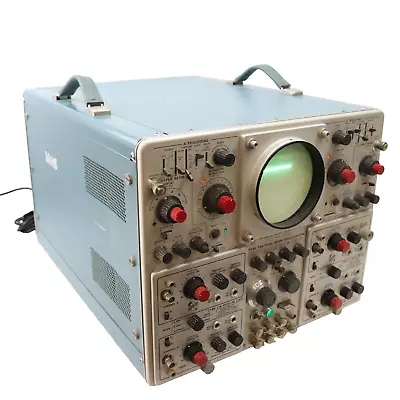 Buy Tektronix Type 556 Dual-Beam Oscilloscope Module - Powers On • 459.99$