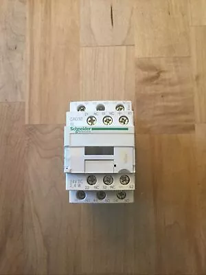 Buy Schneider Electric CAD32BL Control Relay 24VDC Coil Made In France • 38$