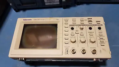 Buy Tektronix TDS 210 Two Channel Digital Real Time Oscilloscope 60MHz 1GS/s  Broken • 55$