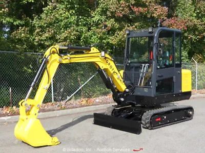 Buy 2023 AGT R35 Mini Excavator Crawler Blade Aux Hyd Cab Kubota Diesel -New • 1$