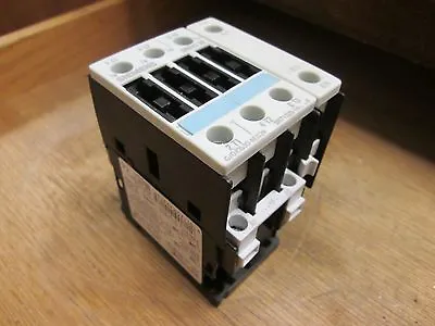Buy Siemens Sirius 3R Contactor 3RT1325-1A..0 30A 690V 120V Coil Used • 20$