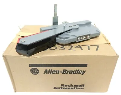Buy Allen-Bradley 80153-650-51-R Safety Interlock Switch • 155.25$