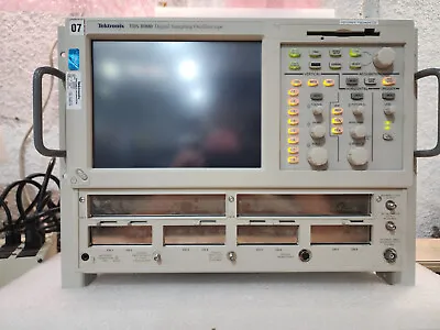 Buy Tektronix TDS8000 Digital Sampling Oscilloscope READ! • 500$