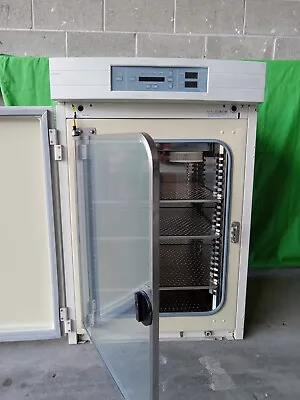 Buy Thermo Forma Scientific CO2 Water Jacketed Incubator CO2 Works 3110 Video Coolin • 999$