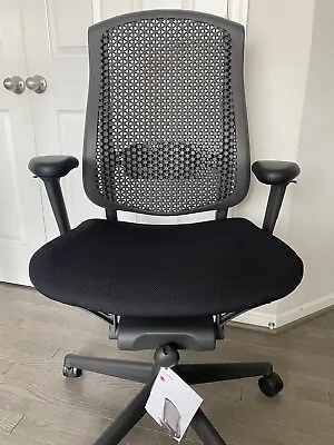 Buy Brand New Herman Miller Celle Ergonomic Office Chair Fully Loaded • 339.99$