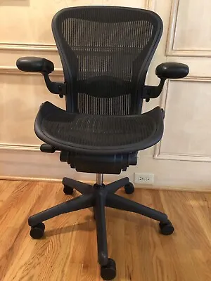 Buy Herman Miller Aeron Office Chair  Size B Fully Loaded Version  • 699$