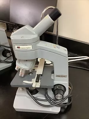 Buy AMERICAN OPTICAL Corporation Microscope One-Sixty With Objectives • 27.99$