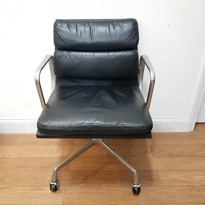 Buy Authentic Herman Miller Eames Soft Pad Group Management Chair Black Leather 1981 • 998$