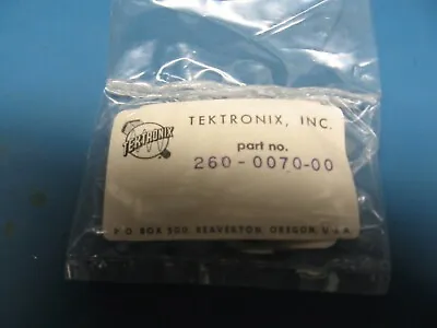 Buy Tektronix 260-0070-00 Thermostatic Switch • 7.95$
