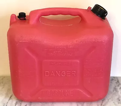 Buy Vintage WEDCO Gas Can W-500-2 USA! WEDCO Only-No Aftermarket-6 Gallon US-CLEAN • 19.99$