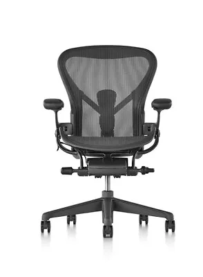Buy Herman Miller Aeron Remastered Chair  Size B Graphite Mesh Desk Chair Posturefit • 889.99$