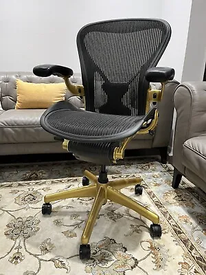 Buy Herman Miller Aeron Classic Chair Medium Size B In Gold Trim With Posture-Fit • 2,000$
