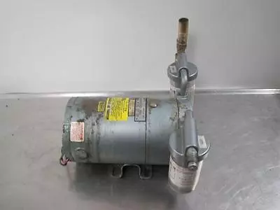 Buy J2-21 Centrifuge Replacement Gast Compressor Vacuum Pump 0322-v125-g314dx Used • 97.49$