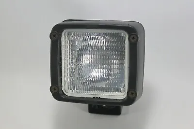 Buy KUBOTA Work Light Guide Lamp Flood Spotlight M7040 M7060 M8200 M8540 M8560 M9000 • 54.99$
