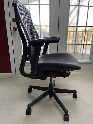 Buy Herman Miller Celle Office Chair • 225$
