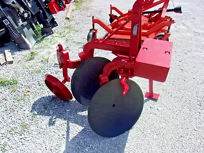 Buy Used Dearborn 2 Bottom Disc Plow 3 Pt. FREE 1000 MILE BUSINESS DELIVERY • 1,385$