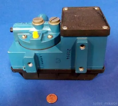 Buy Leeds And Northrup 05531 / 21894 / 84243 Electro Pneumatic Converter *pzf* • 30.30$