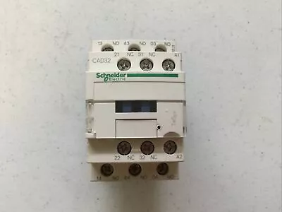 Buy New Schneider Electric Cad3, Free Shipping • 14.95$
