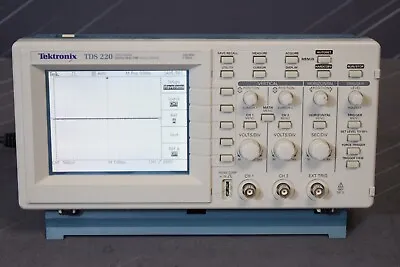Buy Tektronix TDS220 100 MHZ, 2 CH, 1Gs/s, LCD, Digital Real-Time • 449.95$