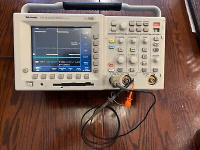 Buy Tektronix 2-Channel Oscilloscope 300MHz With FFT  Module • 599$