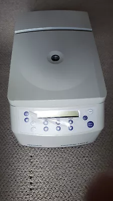 Buy Eppendorf 5424 R Refrigerated Microcentrifuge • 3,300$