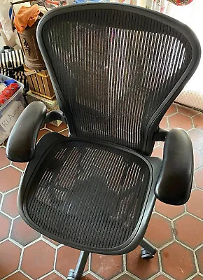 Buy Herman Miller Classic Aeron Chair Ergonomic Size B Graphite • 700$