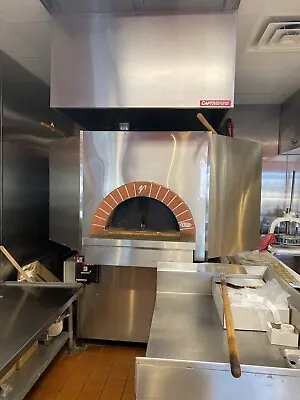 Buy Valoriani Commercial Pizza Oven • 15,999$
