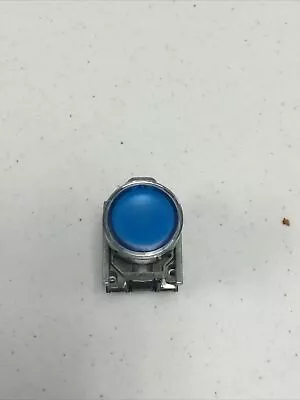 Buy New Schneider Electric Xb4bw36b5 Illuminated Push Button-blue • 29.95$