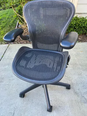 Buy Herman Miller Aeron Size B   Fully Loaded Office Desk Chair • 590$