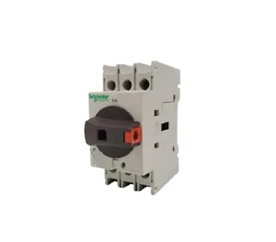 Buy Schneider Electric Disconnect Switch VLS3P040R1 • 38$