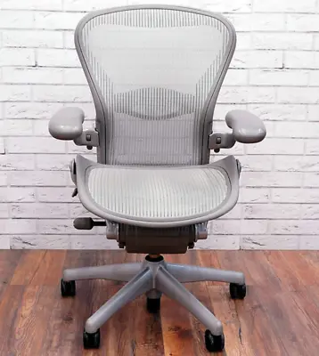 Buy Free Shipping - Fully Loaded Herman Miller Aeron Chair Size B Titanium Finish • 750$