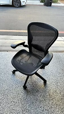 Buy Herman Miller Classic Aeron Chair Size B 2010 Very Good Condition • 430$