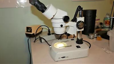 Buy Wolfe Stereo Zoom Dual Light Microscope  StereoPro  Carolina Biological Supply • 206.25$