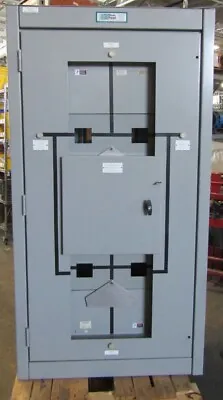 Buy 😏 Siemens 400 Amp Main Lug Panelboard 1 Phase 3 Wire 240/120 Vac • 809.99$