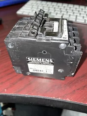 Buy Siemens 30/20/20/30 Quad Breaker Q23020CT2 • 44$
