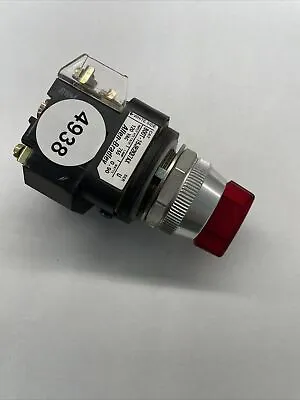 Buy Allen Bradley 800T-16JR2KB7AX 3-Position Selector Switch Red 120V Maintained  • 39.99$