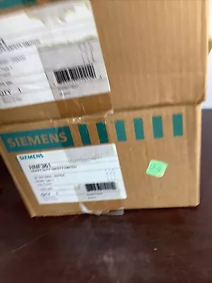 Buy Siemens Safety Switch Disconnect HNF361 30 Amp 600 Volt Nema 1  • 183$
